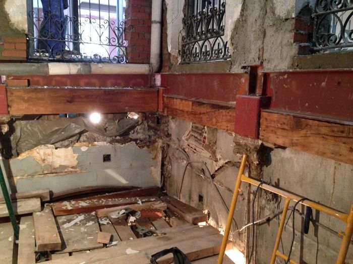 Reparación estructura c Caballero de Gracia 36